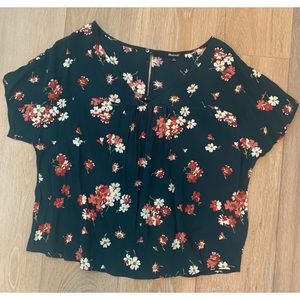 Madewell Forest Green Floral Short Sleeve Blouse with Red & White Flowers